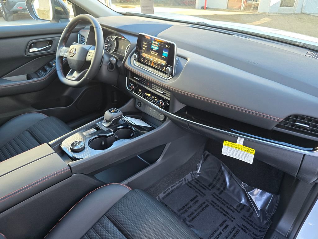 New 2026 Nissan Rogue SV AWD/4WD image 27