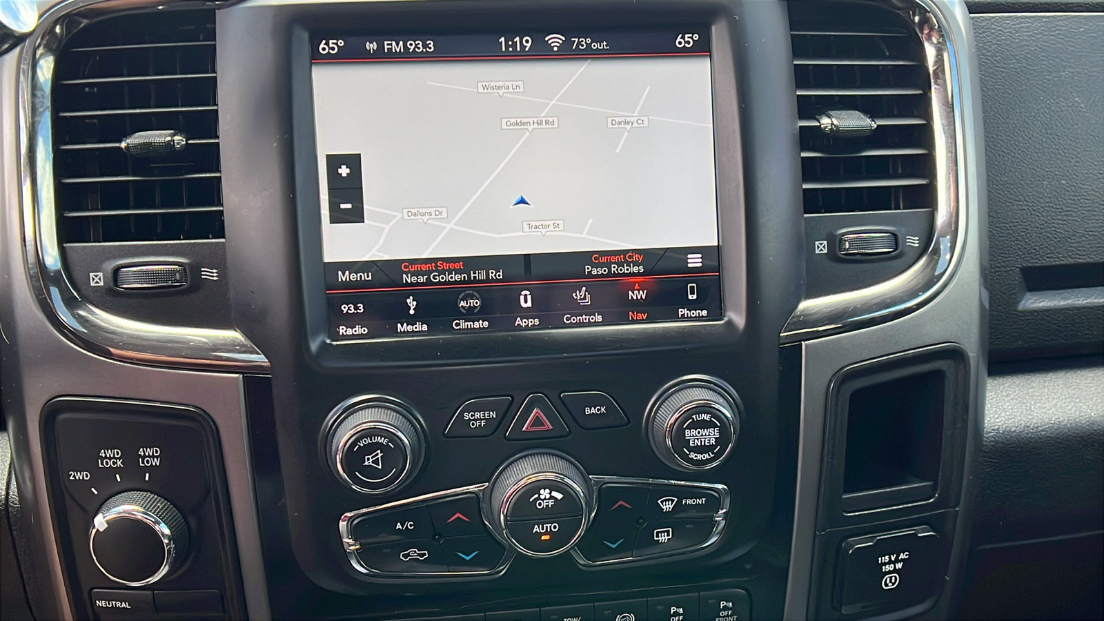 Used 2018 RAM 2500 Laramie w/ Sport Appearance Group AWD/4WD image 29