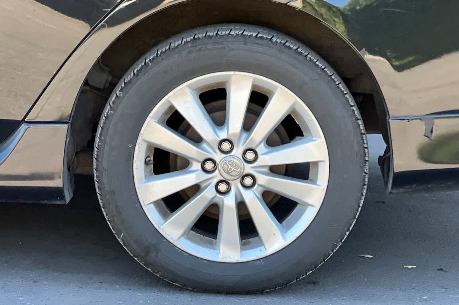 Used 2010 Toyota Corolla S image 12