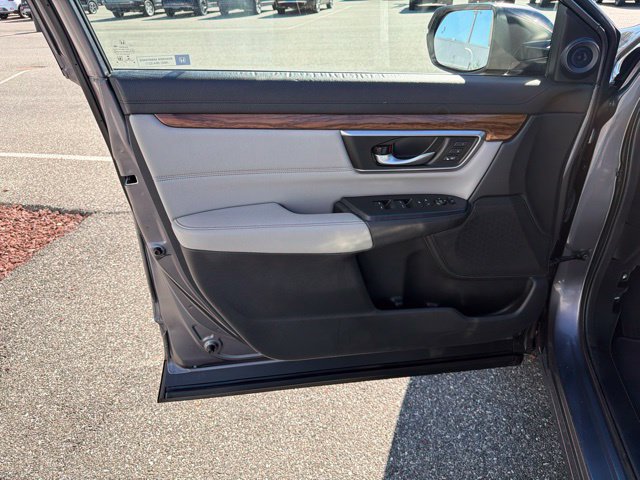 Used 2018 Honda CR-V Touring image 11