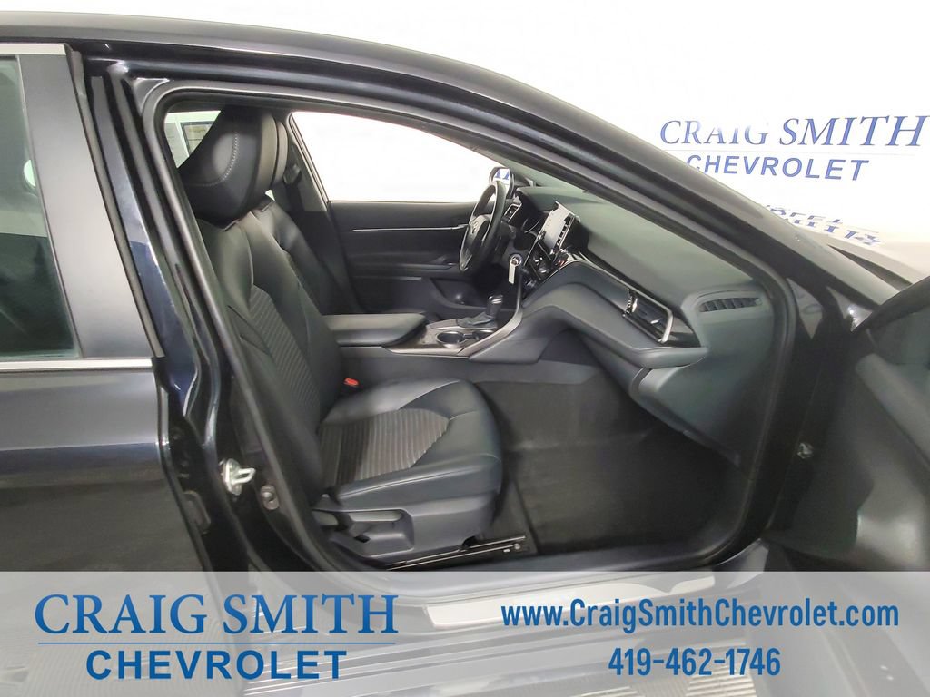 Used 2023 Toyota Camry SE FWD image 15