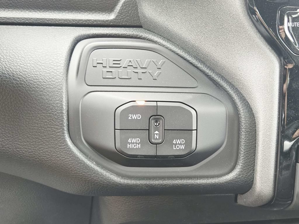New 2026 RAM 3500 Tradesman AWD/4WD image 29