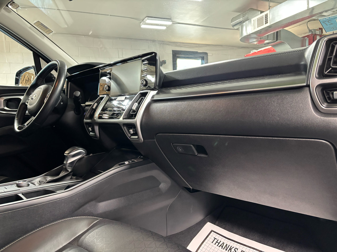 Used 2021 Kia Sorento S image 13