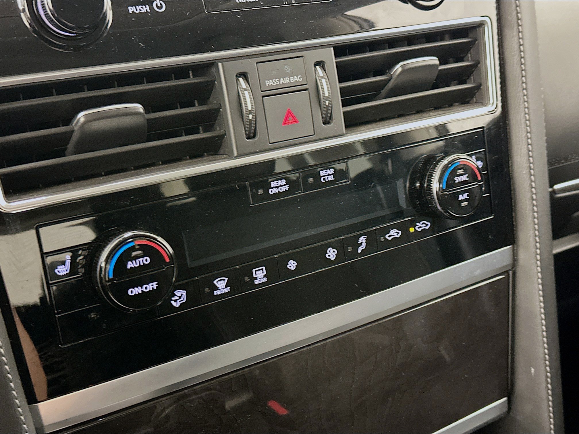 Used 2024 INFINITI QX80 Luxe image 24