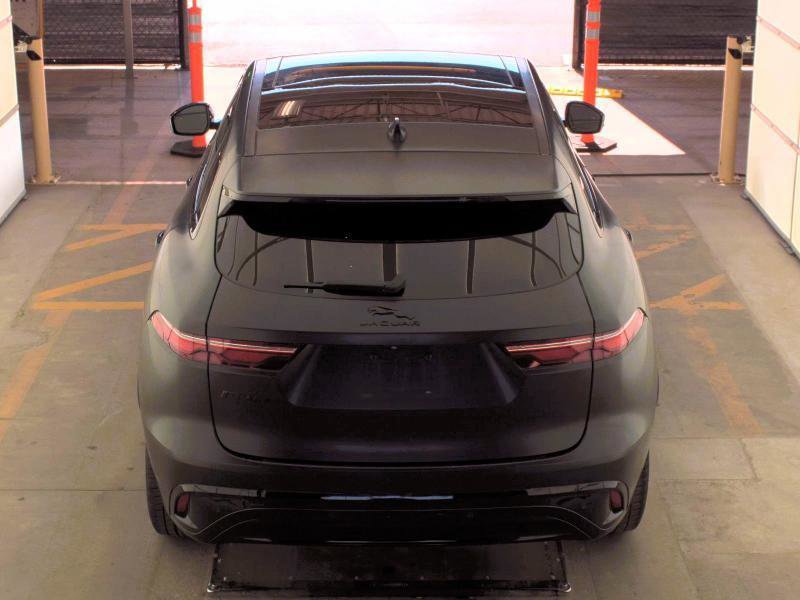 Used 2023 Jaguar F-PACE S image 5