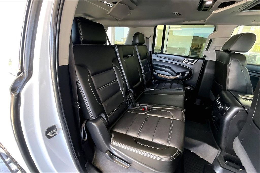 Used 2020 GMC Yukon XL Denali w/ Denali Ultimate Package AWD/4WD image 25