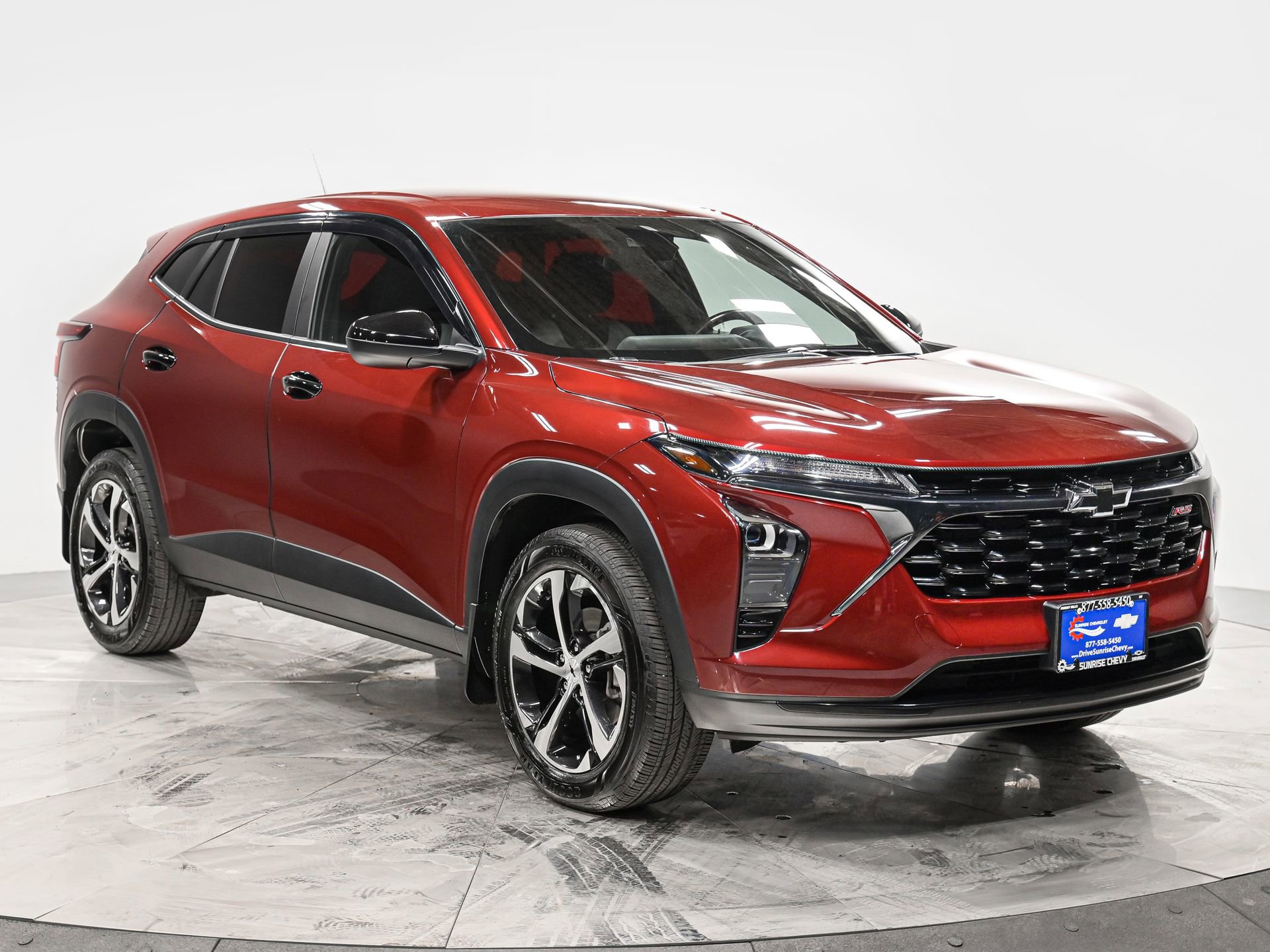 Used 2024 Chevrolet Trax RS w/ Driver Confidence Package image 11