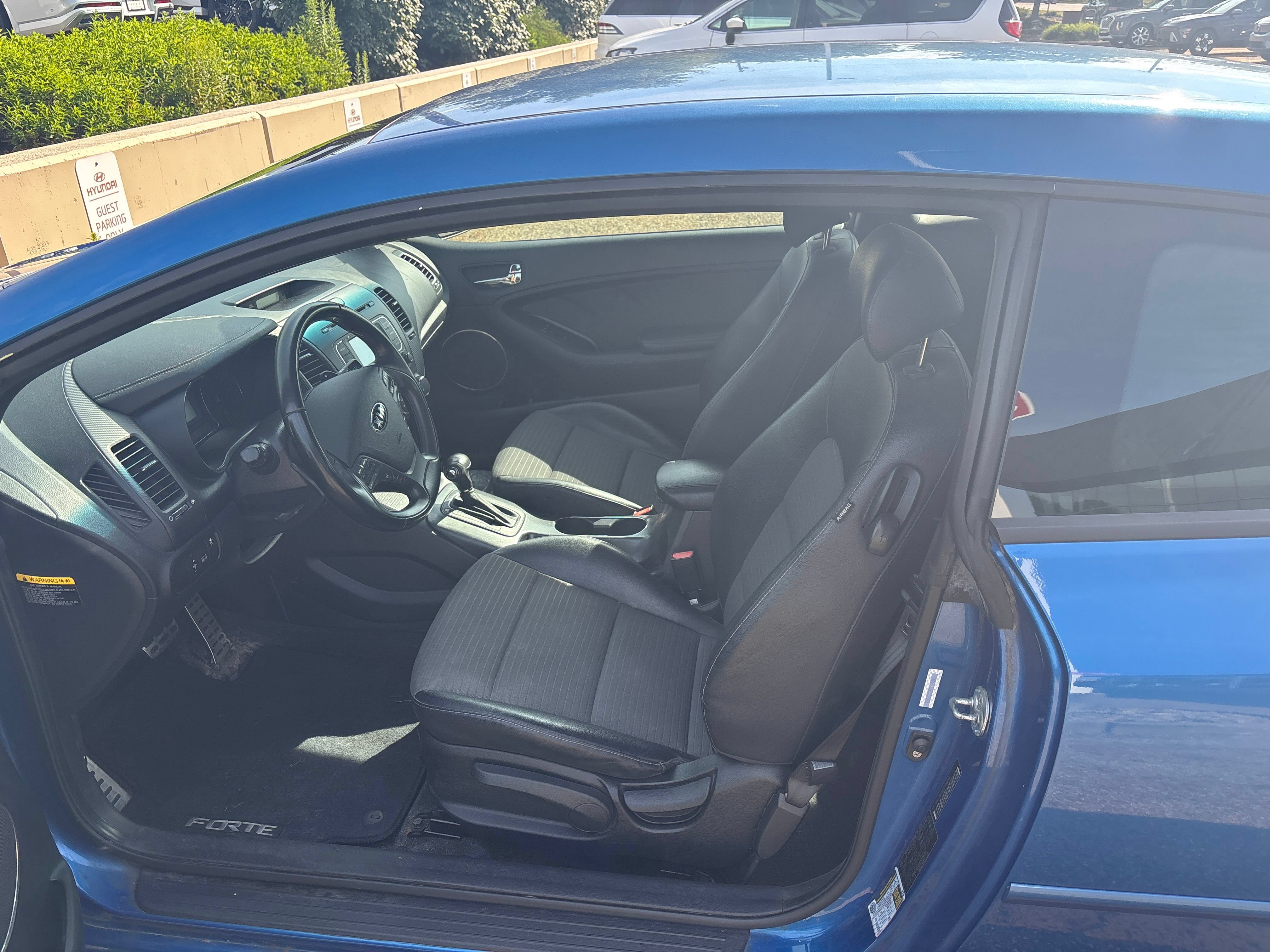 Used 2014 Kia Forte Koup SX FWD image 9