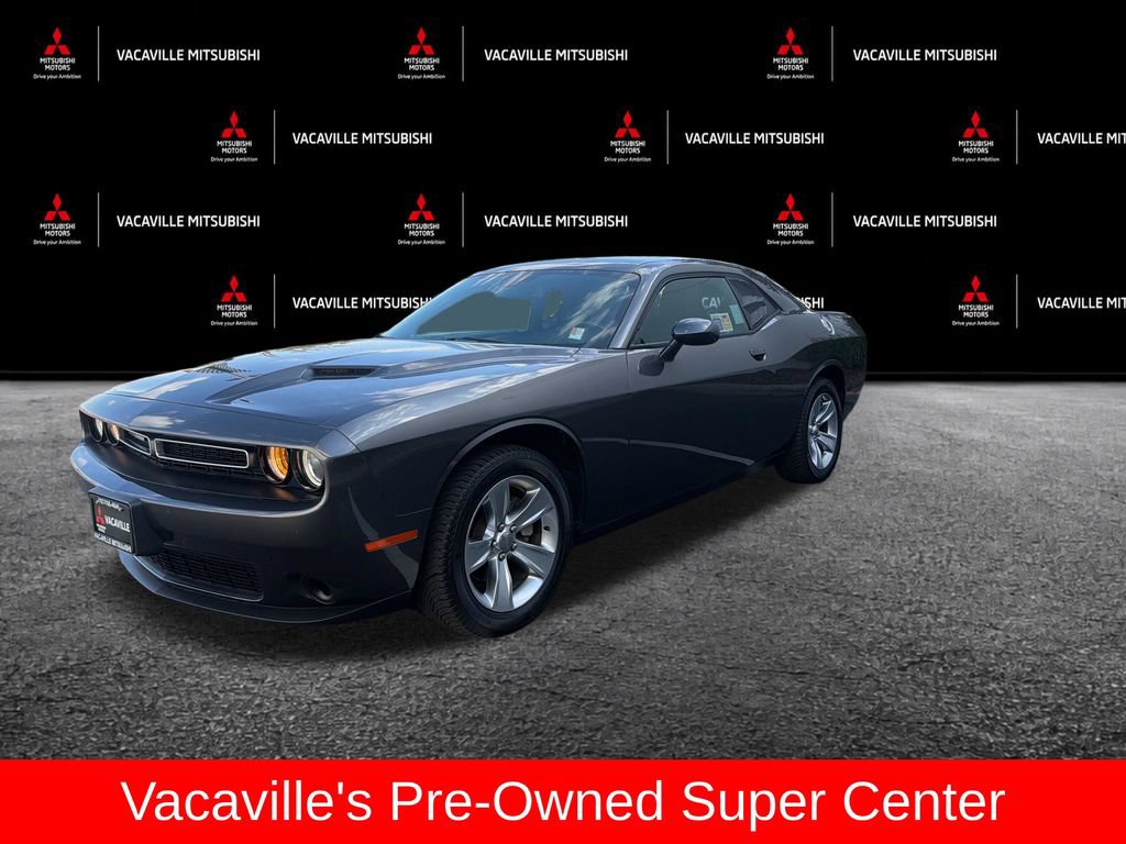 Used 2021 Dodge Challenger SXT RWD 360° Tour
