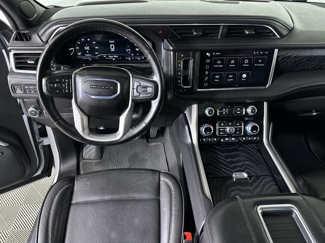 Used 2024 GMC Yukon Denali RWD image 21