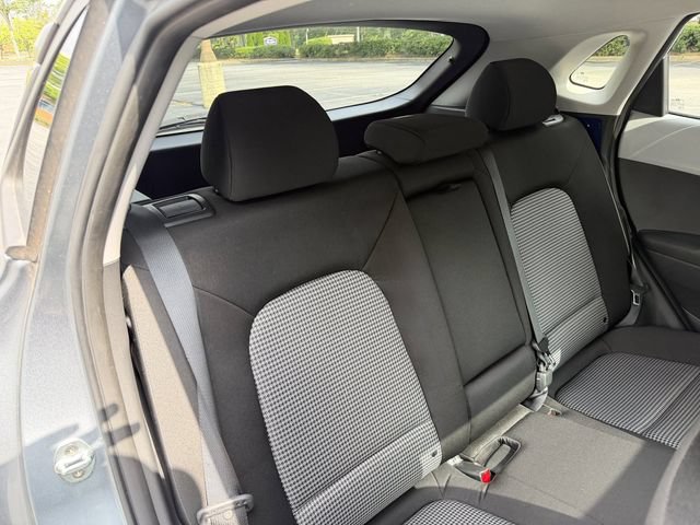 Used 2020 Hyundai Kona SEL Plus FWD image 29