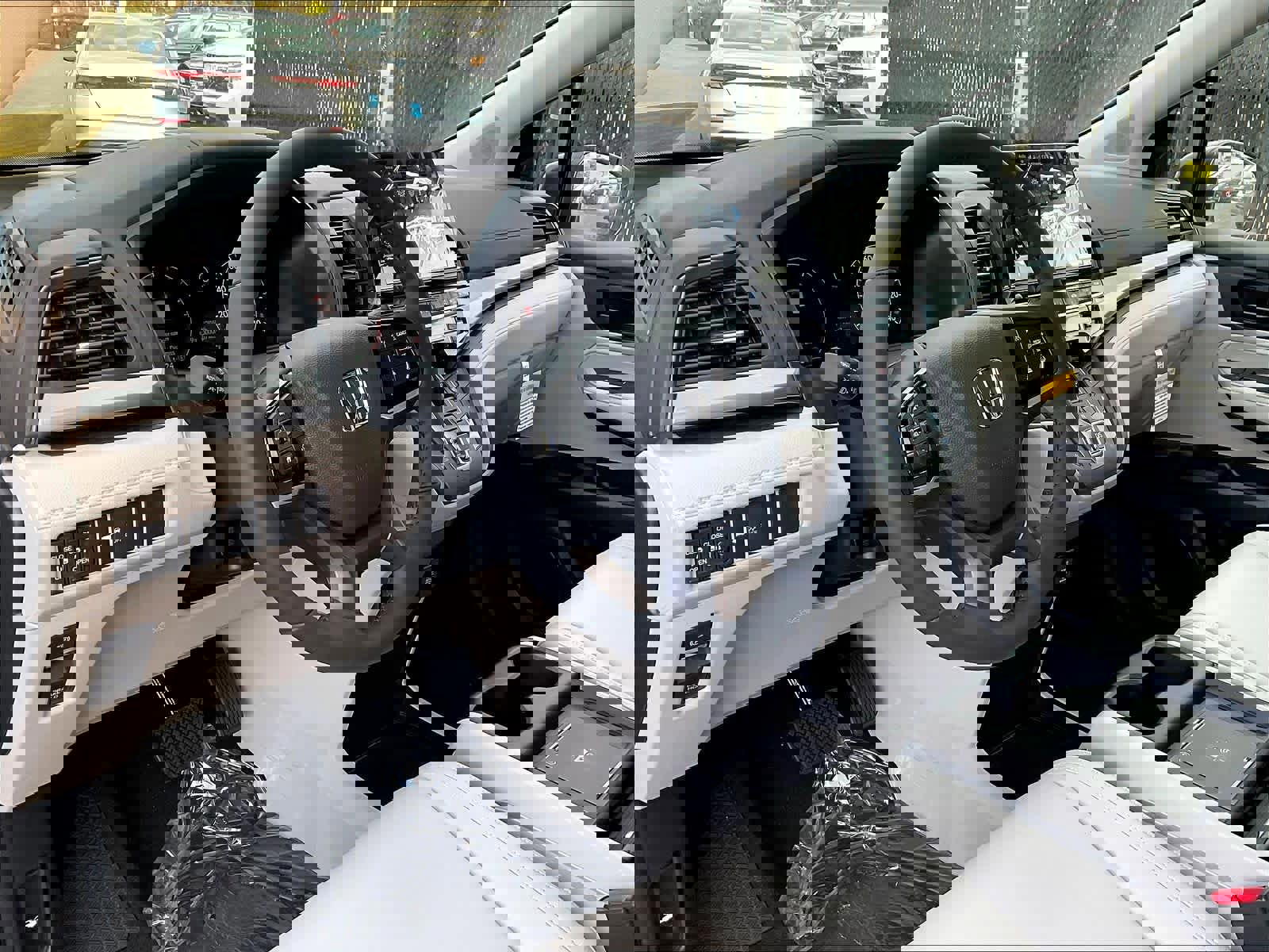 New 2026 Honda Odyssey EX-L image 9