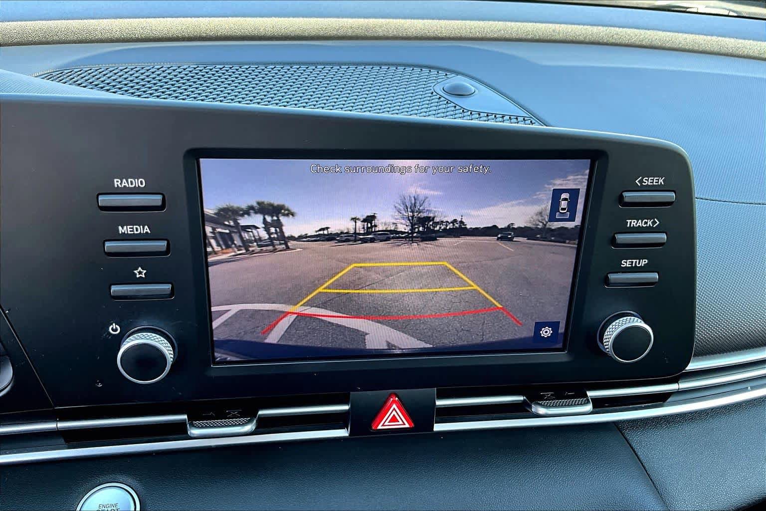Used 2023 Hyundai Elantra SEL image 25