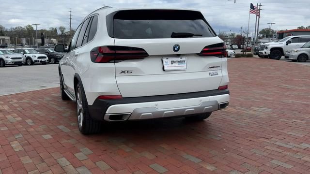 Used 2025 BMW X5 xDrive50e image 9