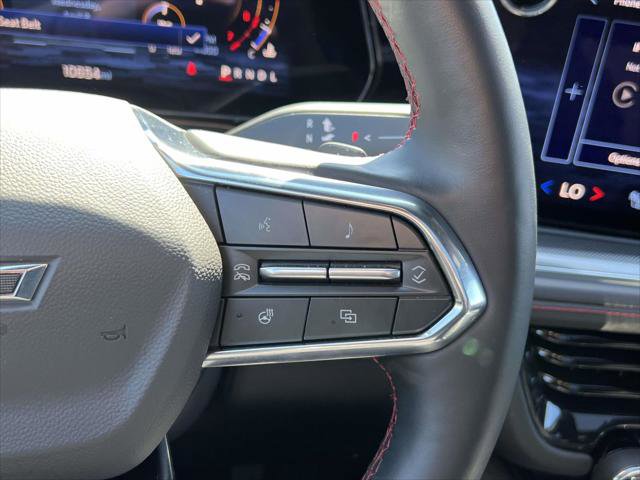 Used 2025 Chevrolet Suburban RST w/ Comfort Package image 26