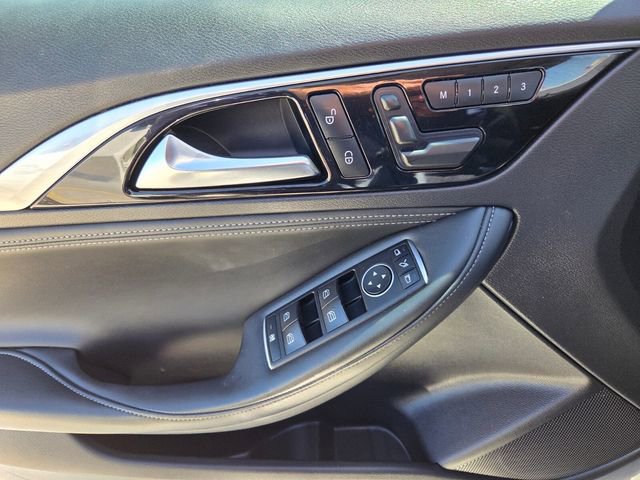 Used 2018 INFINITI QX30 Premium w/ Navigation Package AWD/4WD image 23