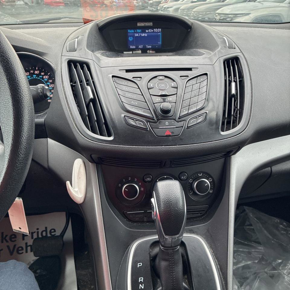 Used 2013 Ford Escape SE image 16
