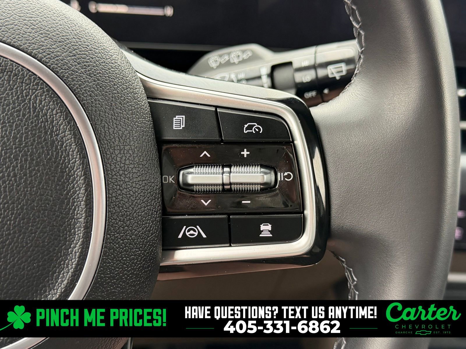 Used 2025 Kia Carnival image 18