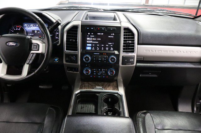 Used 2018 Ford F250 Lariat w/ Lariat Ultimate Package AWD/4WD image 7