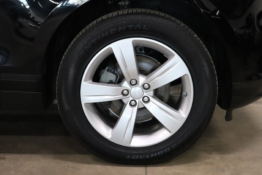 Used 2020 Land Rover Range Rover Velar S image 41