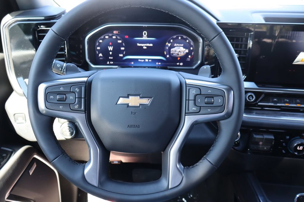 New 2026 Chevrolet Silverado 1500 LTZ w/ LTZ Premium Package AWD/4WD image 7
