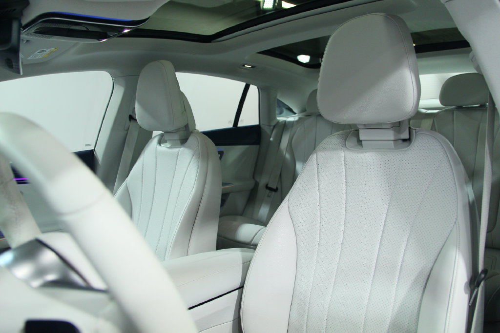 Certified 2023 Mercedes-Benz EQE 350+ 4MATIC Sedan image 7