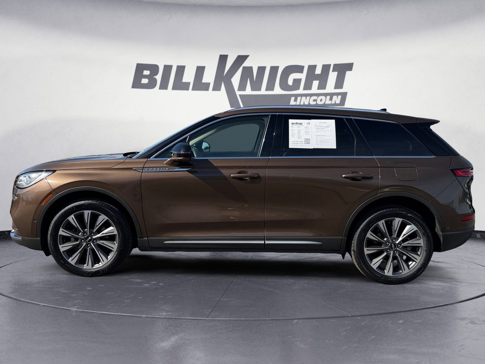 Certified 2022 Lincoln Corsair Reserve w/ Equipment Group 201A image 2