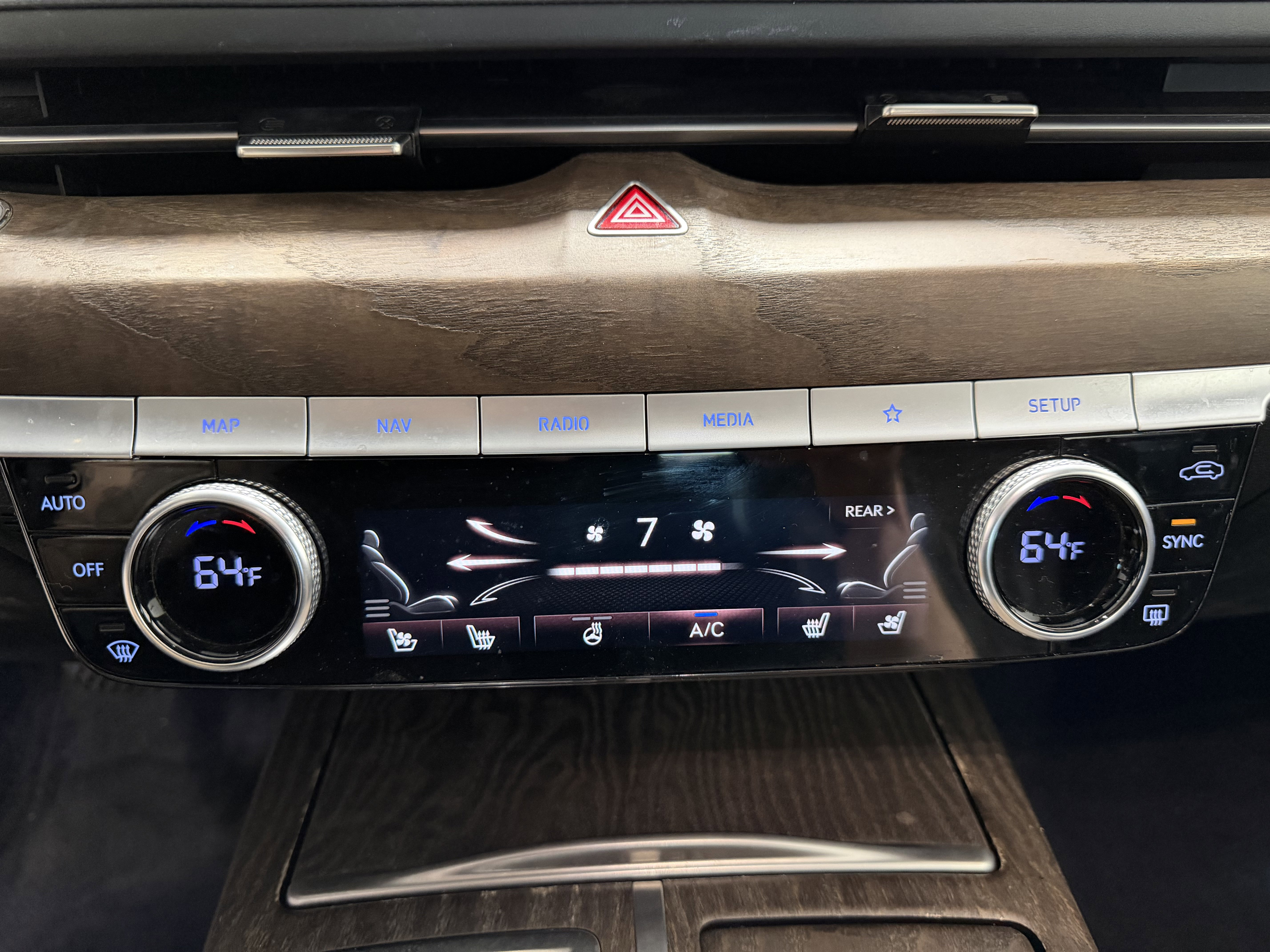 Used 2021 Genesis G80 2.5T w/ Prestige Package image 16