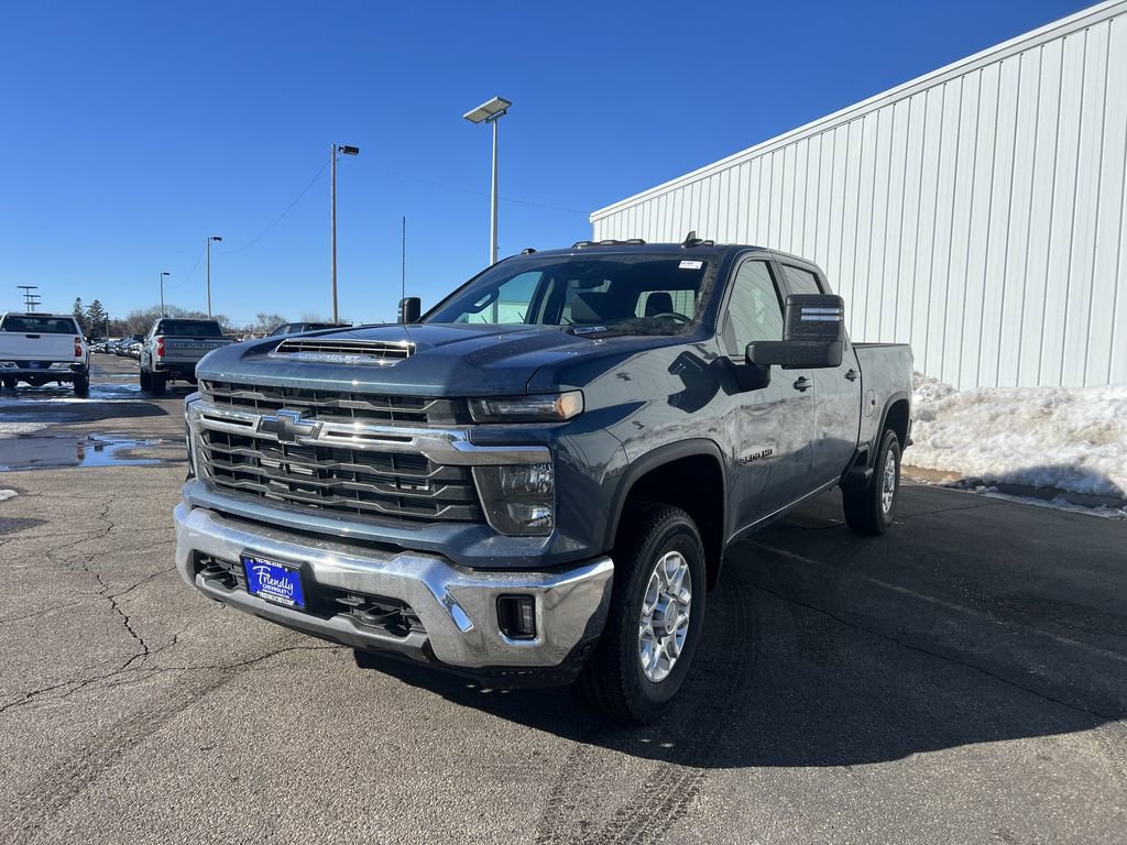 New 2026 Chevrolet Silverado 3500 LT