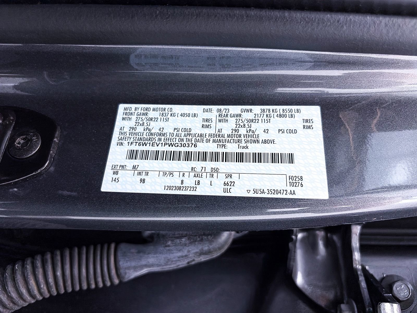 Used 2023 Ford F150 Lightning Platinum AWD/4WD image 43