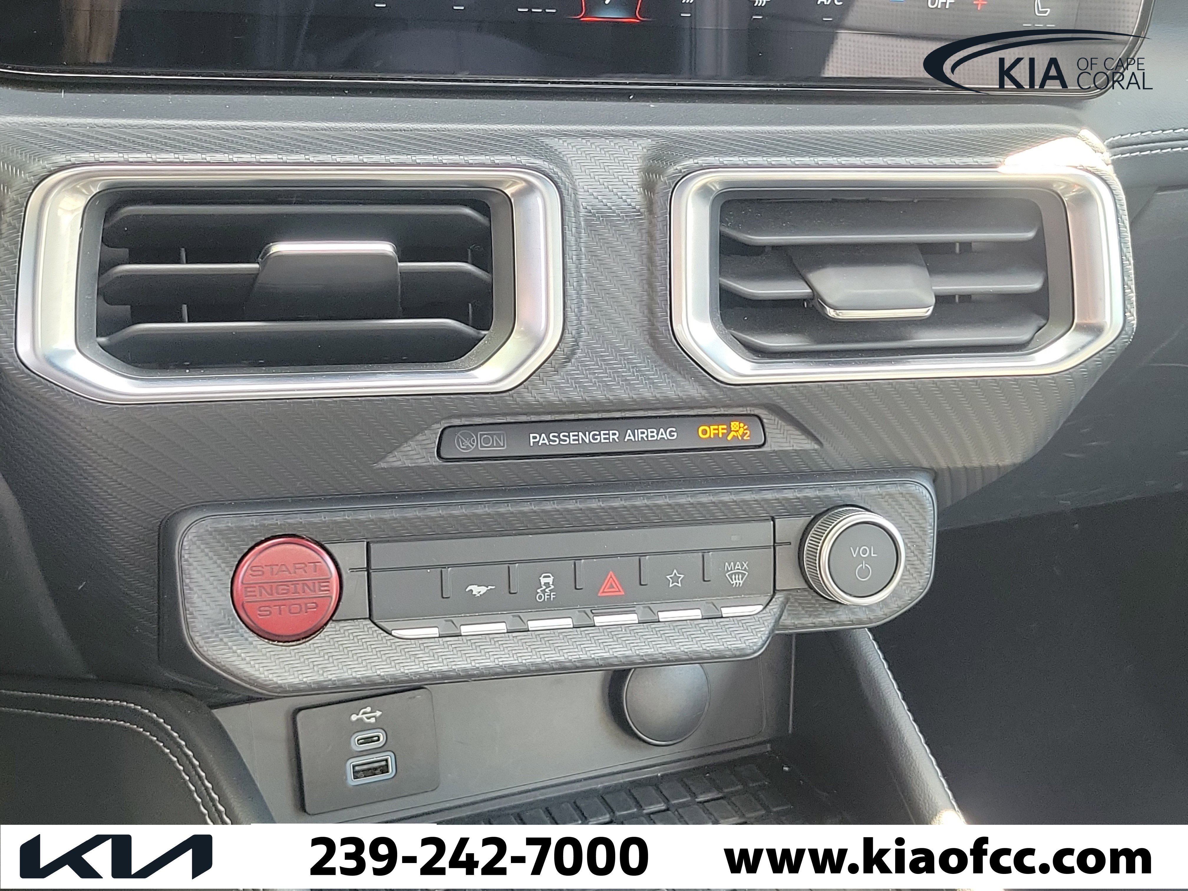 Used 2024 Ford Mustang GT Premium RWD image 26