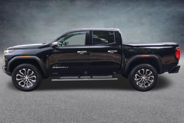 New 2026 GMC Canyon Denali AWD/4WD image 4