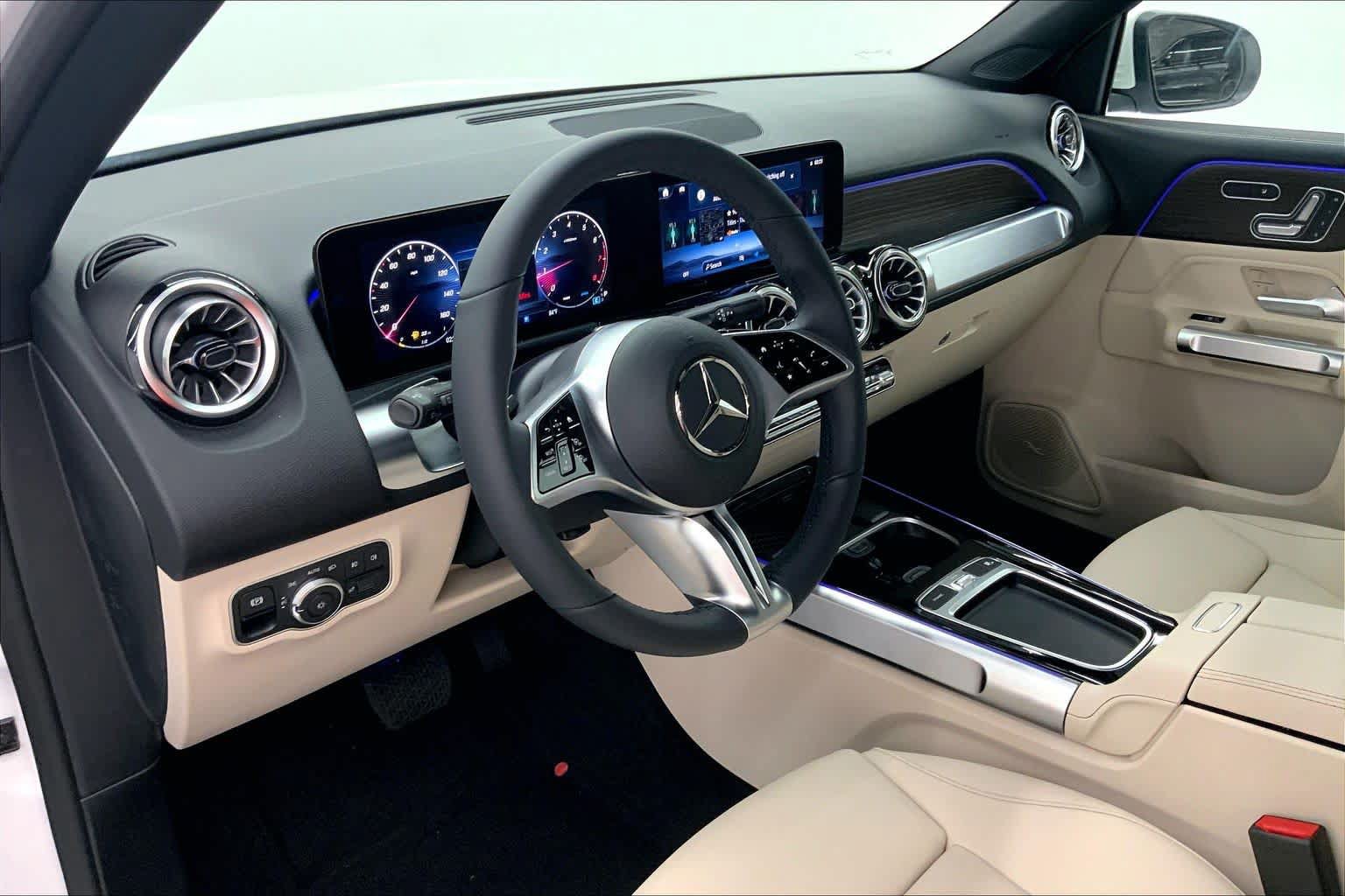 New 2026 Mercedes-Benz GLB 250 image 21