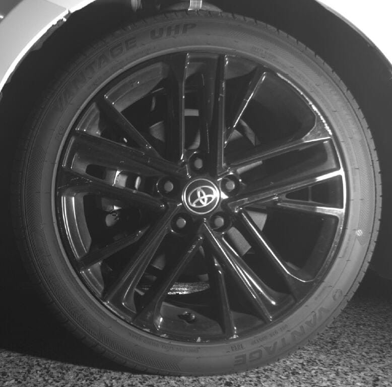 Used 2025 Toyota Camry SE FWD image 9