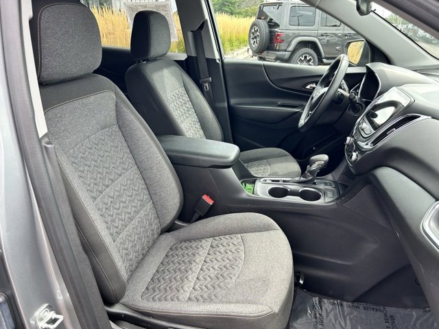 Used 2024 Chevrolet Equinox LT image 13