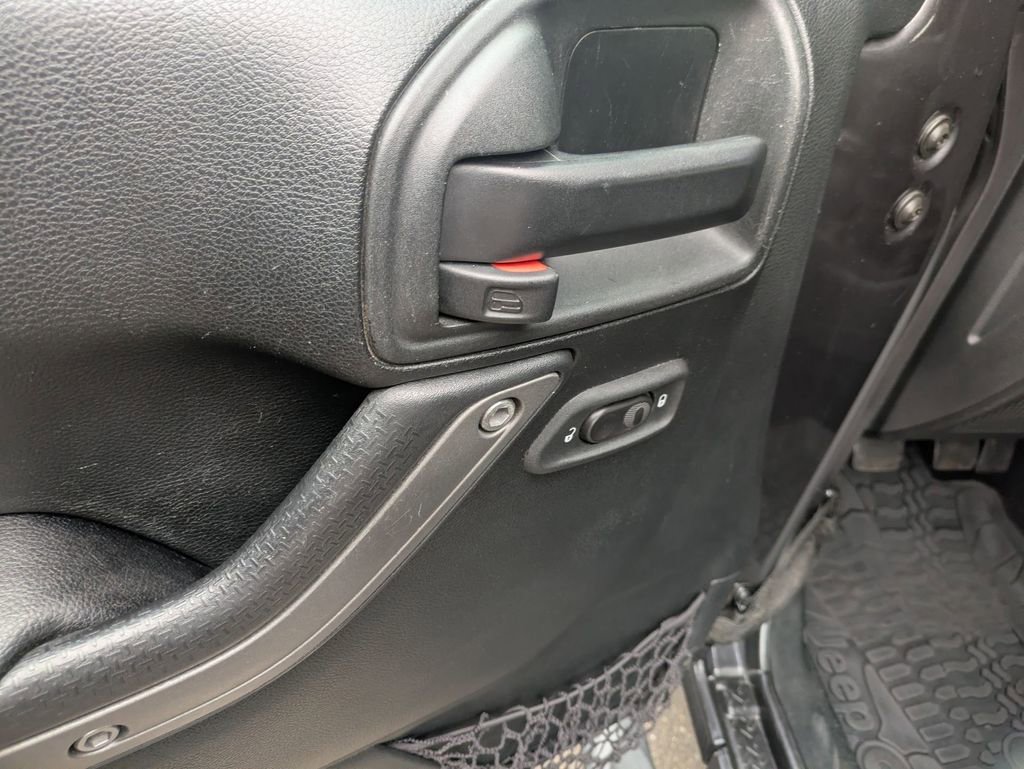 Used 2017 Jeep Wrangler Sport w/ Quick Order Package 23S image 8