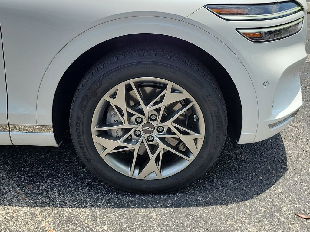 Certified 2023 Genesis GV70 2.5T w/ Advanced Package AWD/4WD image 11