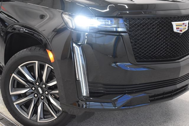 Used 2023 Cadillac Escalade ESV Sport Platinum AWD/4WD image 30
