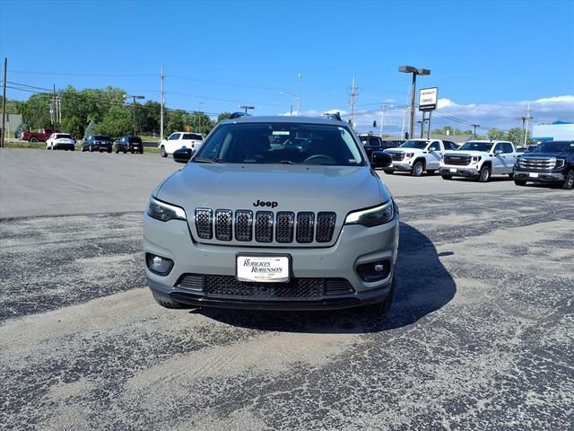 Used 2023 Jeep Cherokee Altitude Lux image 27