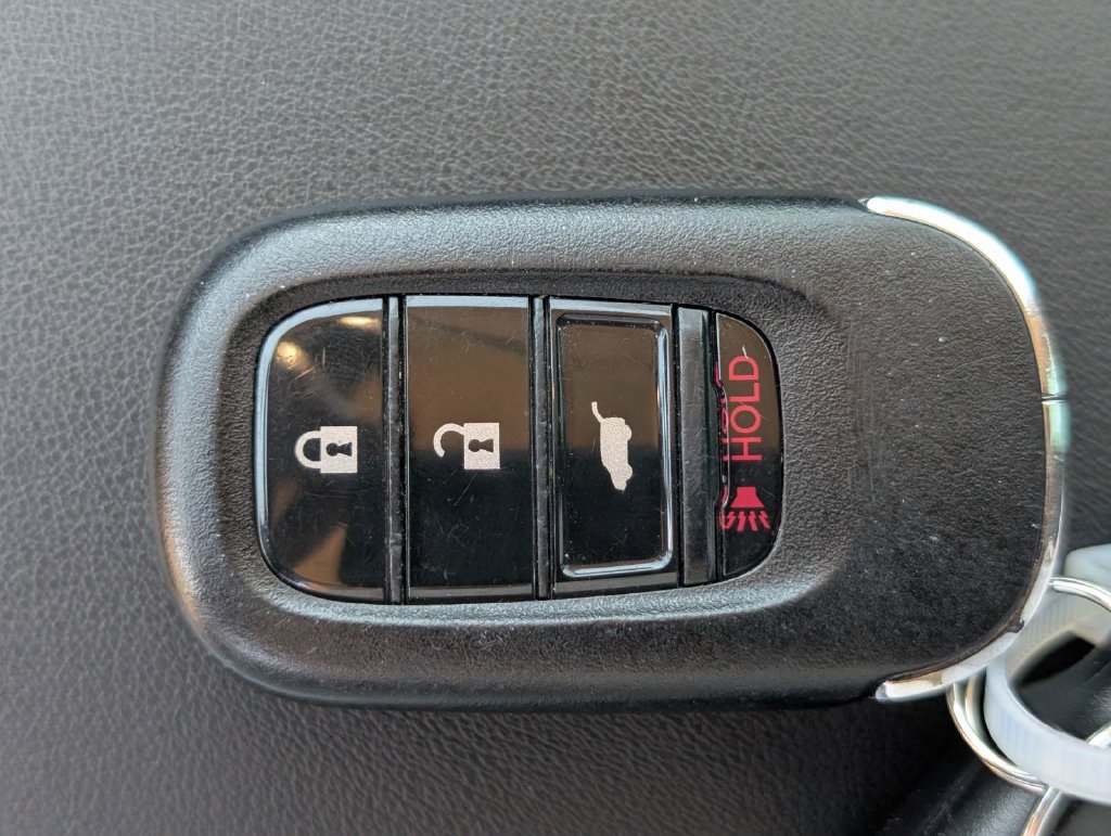 Used 2023 Honda HR-V LX image 34