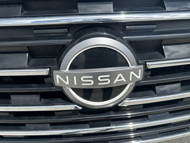 Used 2024 Nissan Rogue SV image 10
