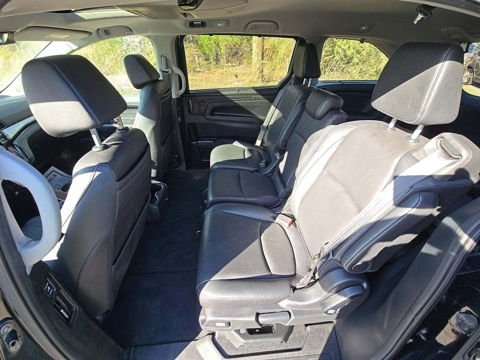 Used 2023 Honda Odyssey Touring image 11