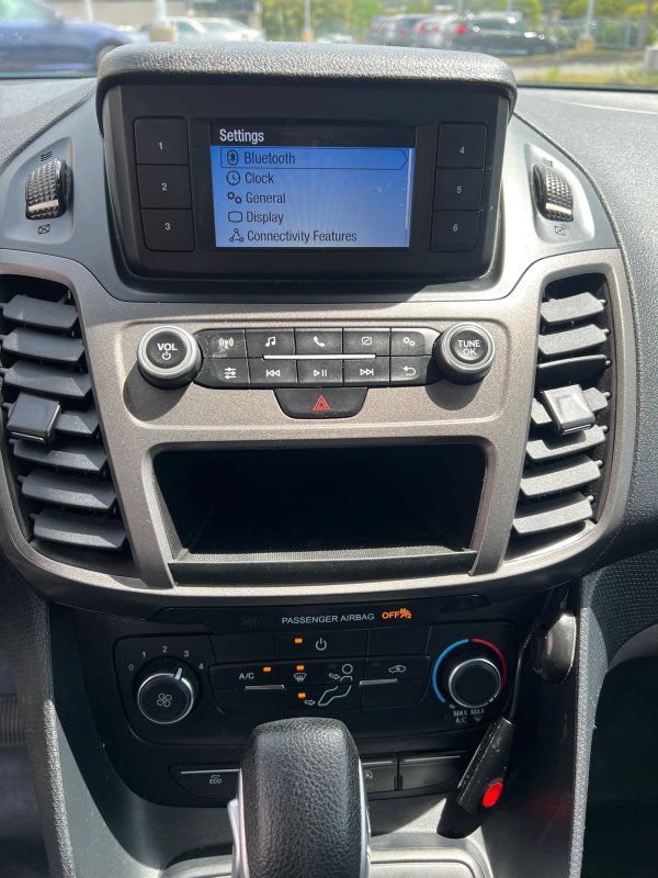 Used 2022 Ford Transit Connect XL FWD image 13