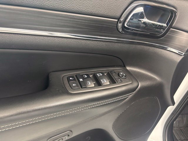 Used 2021 Jeep Grand Cherokee Limited w/ Quick Order Package 28K 80th AWD/4WD image 18