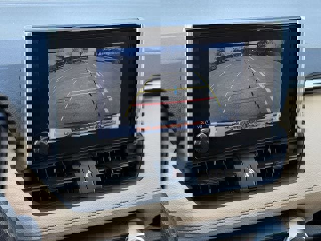 Used 2024 Toyota RAV4 LE image 18