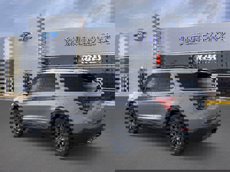 New 2026 Ford Explorer Active w/ Active Comfort Package image 4