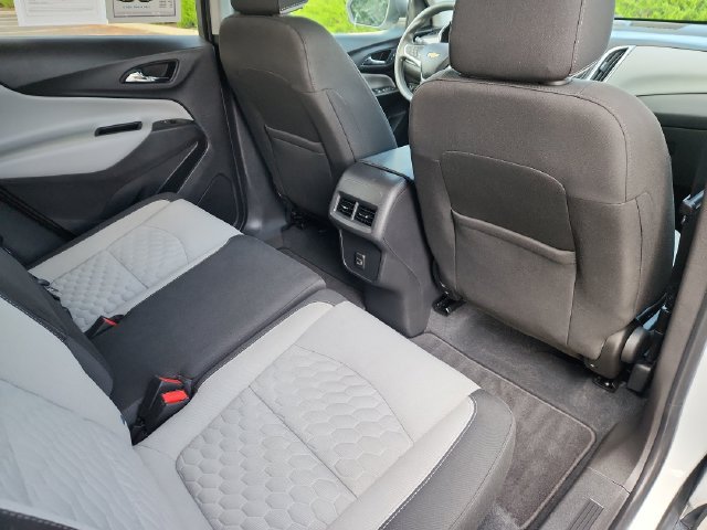 Used 2020 Chevrolet Equinox LS w/ LS Convenience Package FWD image 30