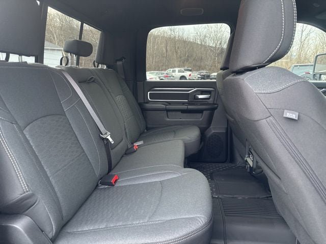 New 2026 RAM 2500 Big Horn AWD/4WD image 18
