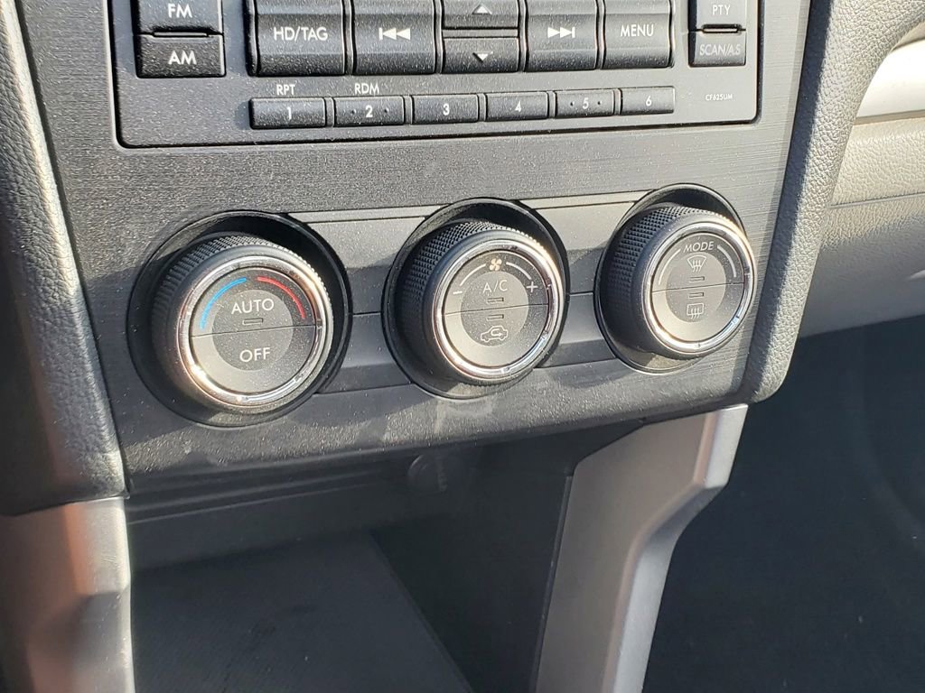 Used 2014 Subaru Forester 2.5i Limited w/ Popular Package #2 image 26