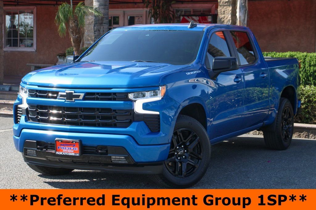 Used 2022 Chevrolet Silverado 1500 RST image 4